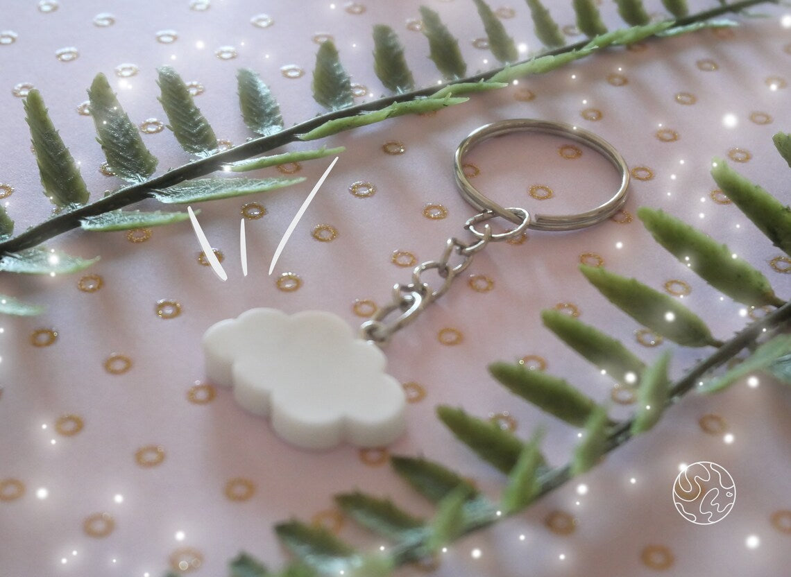 • Kawaii Smile Cloud - Porte-clé / Keychain •